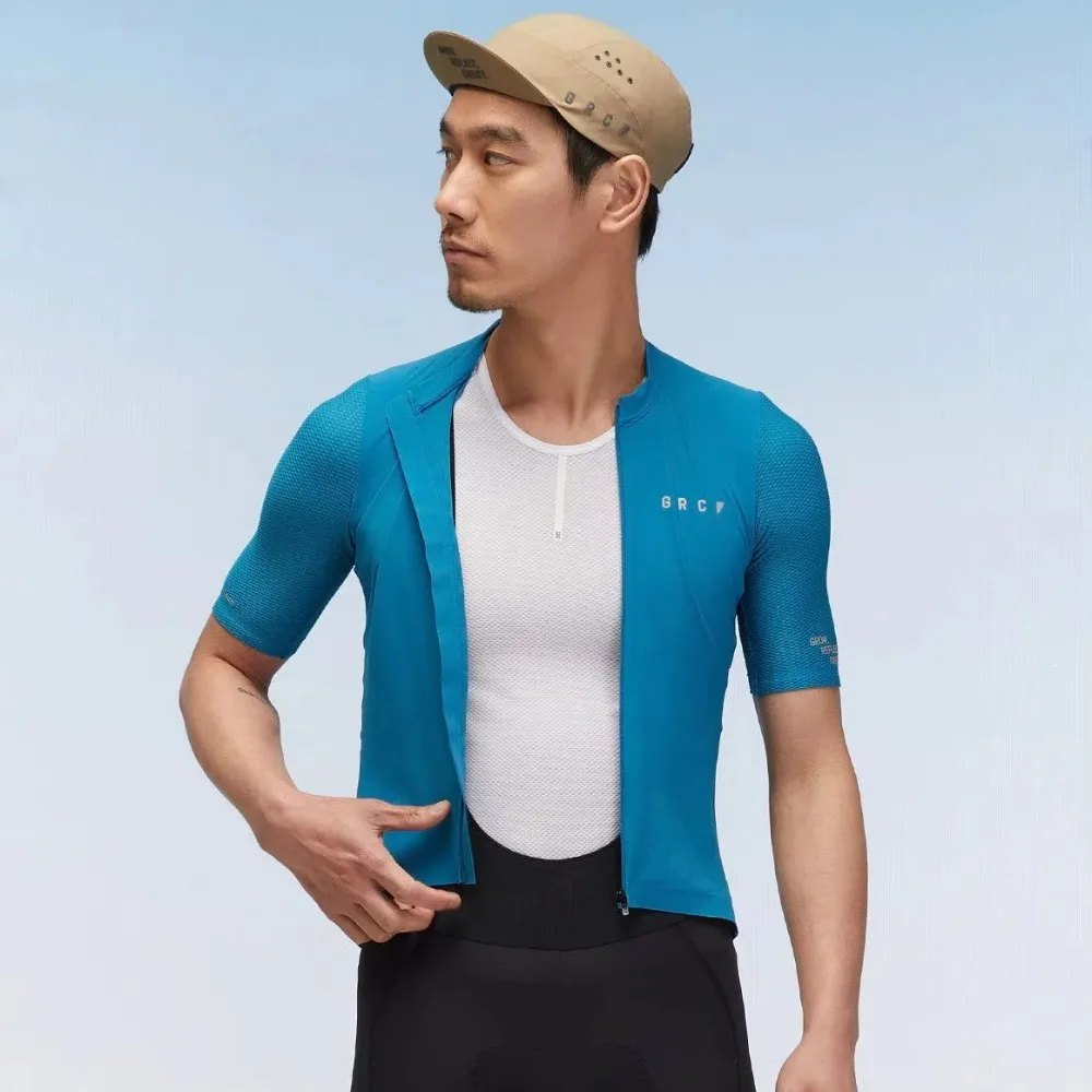 Short Sleeve MTB Racing Clothes Shirt Breathable Road Bike Clothing Wear Custom Cycling Jersey
Short Sleeve MTB Racing Clothes Shirt Breathable Road Bike Clothing Wear Custom Cycling Jersey