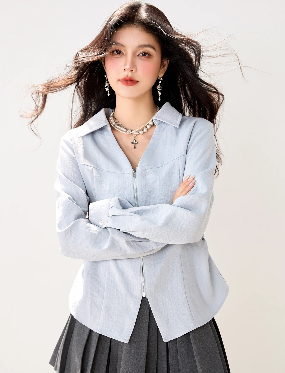 Женские рубашки в стиле Y2K: укороченные топы с длинным рукавом, уличная мода в стиле преппи, корейская мода, приталенные блузки на молнии
Женские рубашки в стиле Y2K: укороченные топы с длинным рукавом, уличная мода в стиле преппи, корейская мода, приталенные блузки на молнии