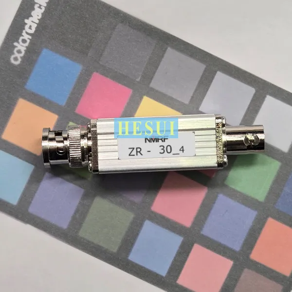 300kΩ/2W 1% precision sampling resistor, small volume aluminum alloy shell BNC interface
300kΩ/2W 1% precision sampling resistor, small volume aluminum alloy shell BNC interface