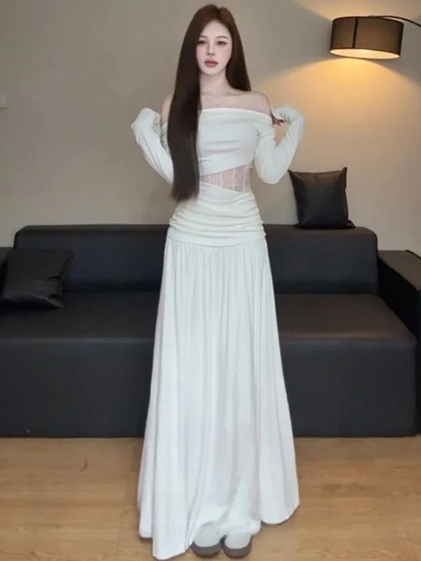 Sexy Lace Halter Neck Fashion Set Spring Design Hollow out Embellished Base Shirt Half Skirt Two Piece Cotton Long Sleeve Suit
Sexy Lace Halter Neck Fashion Set Spring Design Hollow out Embellished Base Shirt Half Skirt Two Piece Cotton Long Sleeve Suit