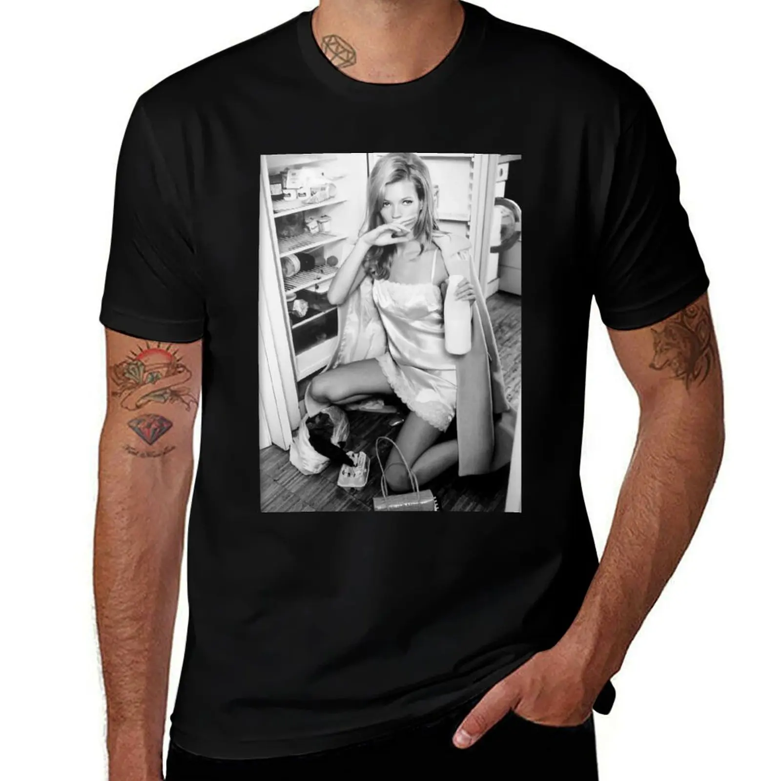 Kate Moss near Fridge Wall Art T-Shirt T-shirts man vintage clothes heavyweight t shirts for men
Kate Moss near Fridge Wall Art T-Shirt T-shirts man vintage clothes heavyweight t shirts for men