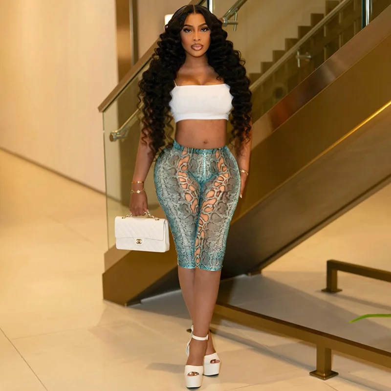 STYLISH LADY Y2K Snake Print High Waist Capri Leggings 2026 Summer Women Bodycon Stretchy Knee Length Club Party Pants For Women
STYLISH LADY Y2K Snake Print High Waist Capri Leggings 2026 Summer Women Bodycon Stretchy Knee Length Club Party Pants For Women