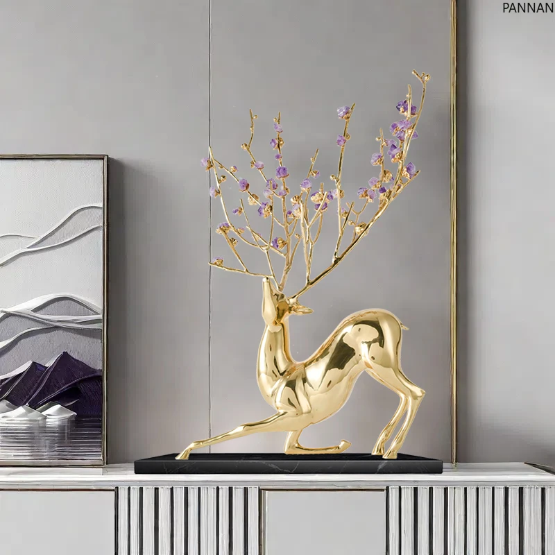 Living room large floor deer ornament villa hotel high-end luxury decorative art
Living room large floor deer ornament villa hotel high-end luxury decorative art