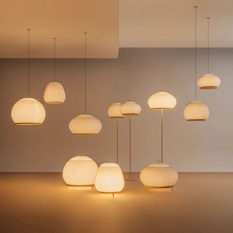 Italian Style Minimalist Ambiance Chandeliers, White Round Knit Design, Dining Room Bedroom Led Lighting Fixtures, Table Lamps
Italian Style Minimalist Ambiance Chandeliers, White Round Knit Design, Dining Room Bedroom Led Lighting Fixtures, Table Lamps