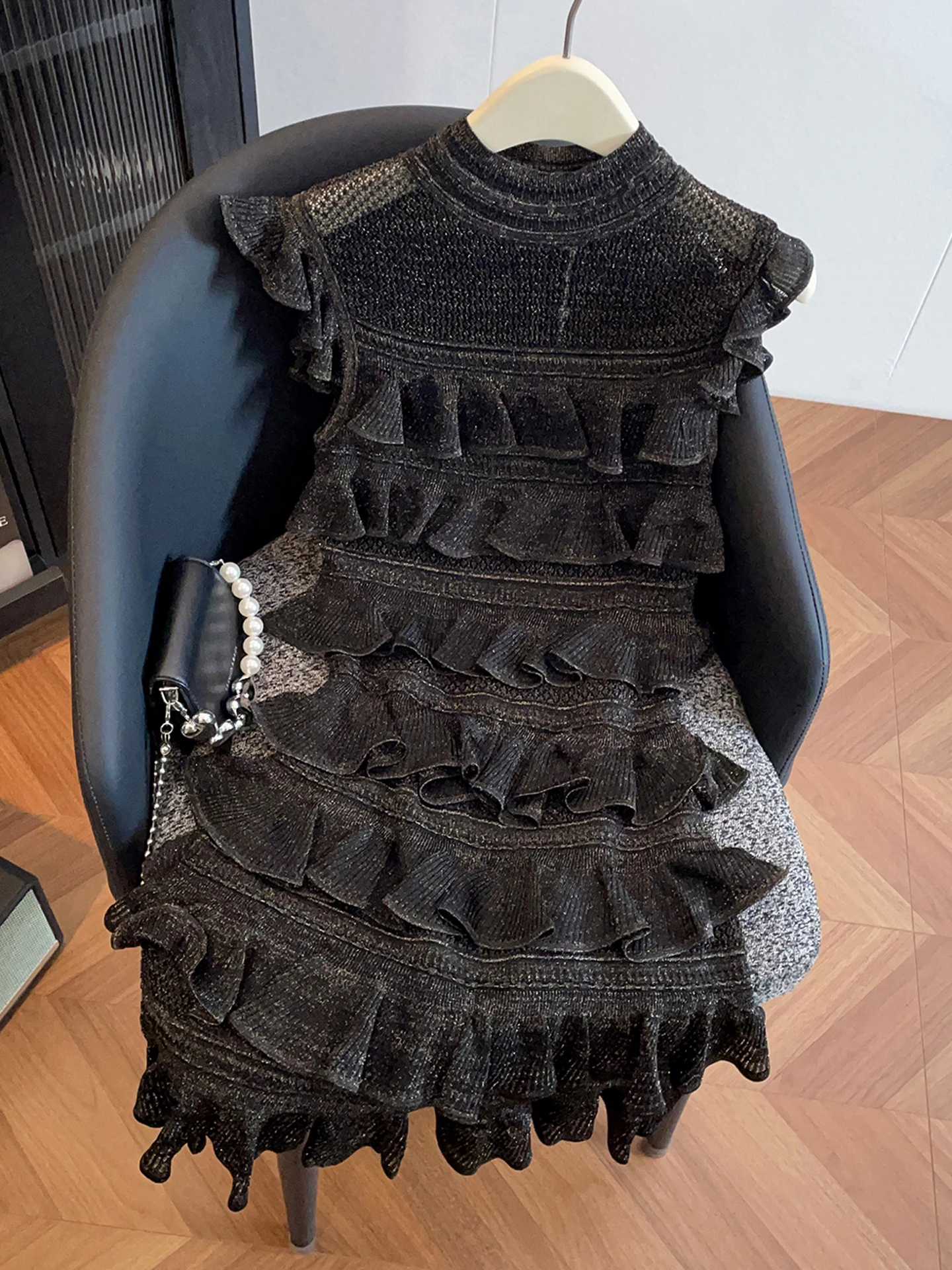 Summer 2026 High Waist A-Line Dress with Lace Trim And Short Sleeves in Cake Style Elegant Little Fragrance Wind Women's Dress
Summer 2026 High Waist A-Line Dress with Lace Trim And Short Sleeves in Cake Style Elegant Little Fragrance Wind Women's Dress