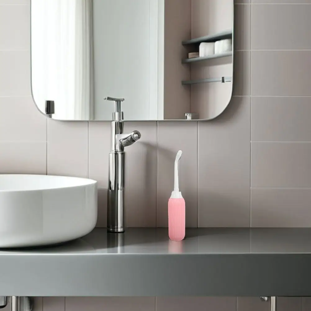 2 шт. портативных ручных бидетов для женской гигиены, для послеродового ухода, очистки младенцев и интимной зоны, многоразовые бутылки
2 шт. портативных ручных бидетов для женской гигиены, для послеродового ухода, очистки младенцев и интимной зоны, многоразовые бутылки