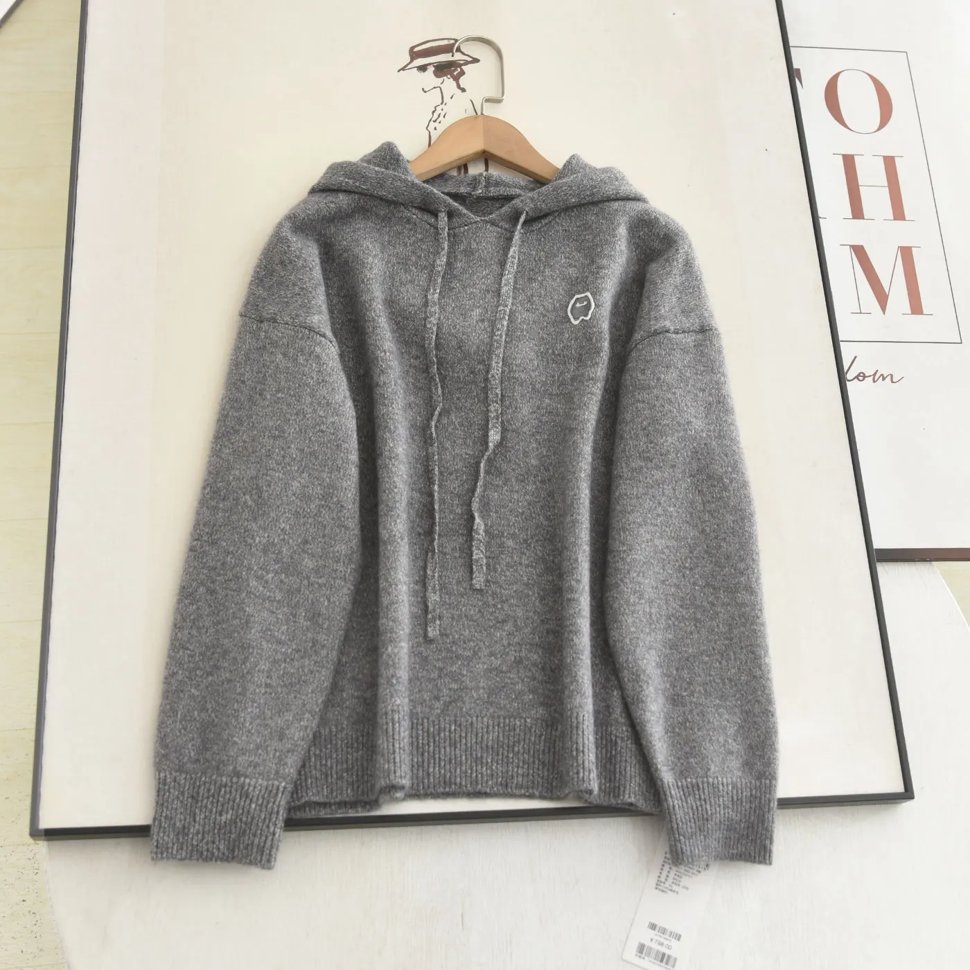 ay Knitted Sweater with Hat Korean Sle Lazy Faion Women's Winter New Arrival Long Sve Dstring Top Slimming Effect
ay Knitted Sweater with Hat Korean Sle Lazy Faion Women's Winter New Arrival Long Sve Dstring Top Slimming Effect