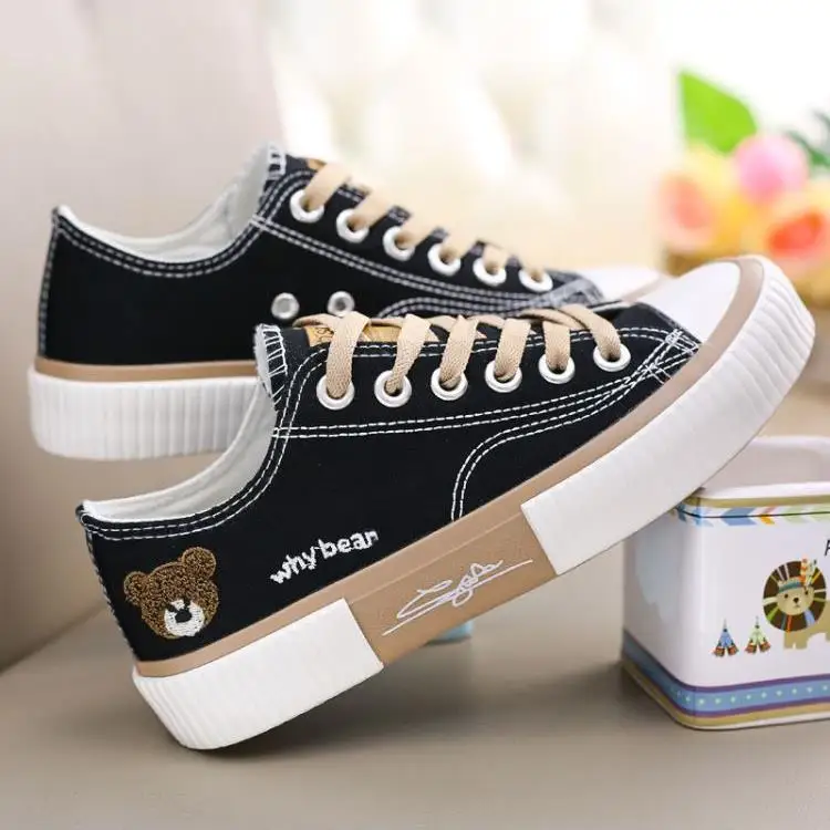 Women's Canvas Shoes Summer 2026 New Style Student Breathable Versatile Sports Shoes Low Cut Casual Cross Tie Ankle Strap
Women's Canvas Shoes Summer 2026 New Style Student Breathable Versatile Sports Shoes Low Cut Casual Cross Tie Ankle Strap