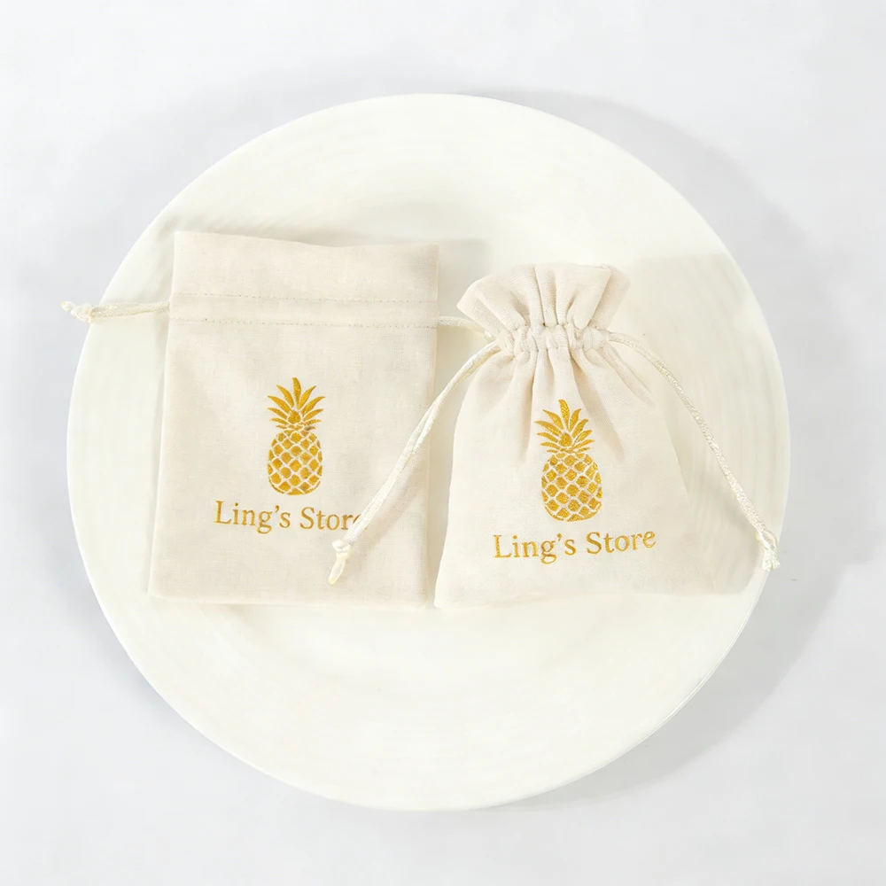 50Pcs Custom Logo Velvet Organizer Bag Drawstrings Pouches Small Size 7x9cm Jewelry Gift Display Packaging Bags Wedding Favor
50Pcs Custom Logo Velvet Organizer Bag Drawstrings Pouches Small Size 7x9cm Jewelry Gift Display Packaging Bags Wedding Favor