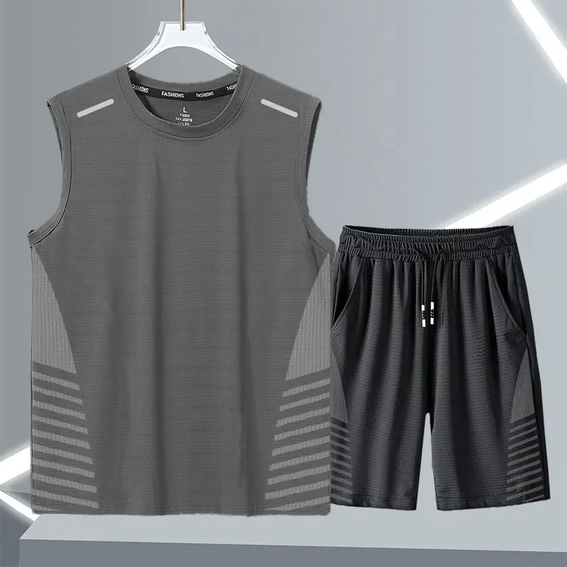 Men's Quick Dry Breathable Sports Set Summer Ice Silk Sleeveless Tank Top and Shorts Casual 2 Piece Tracksuit
Men's Quick Dry Breathable Sports Set Summer Ice Silk Sleeveless Tank Top and Shorts Casual 2 Piece Tracksuit