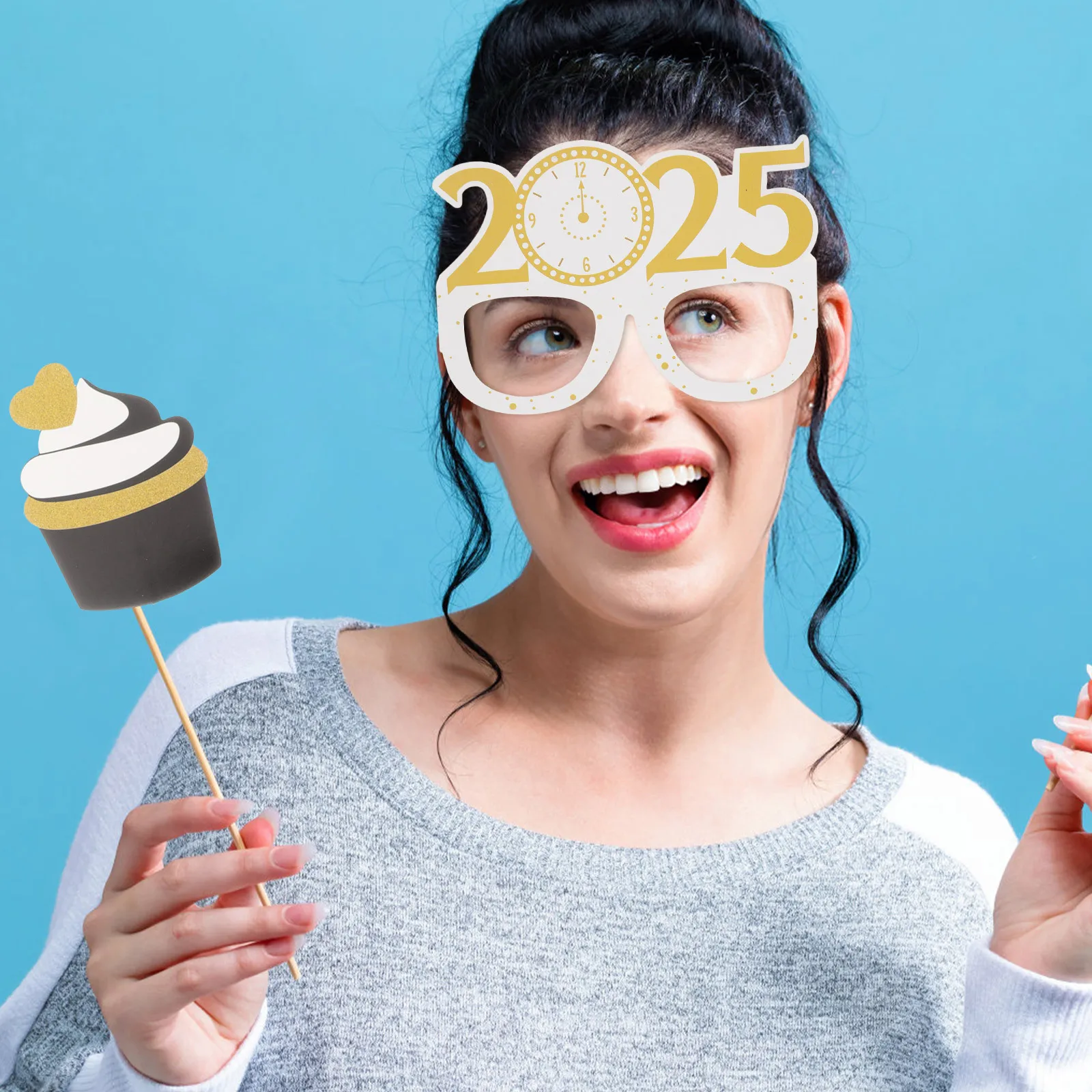 6Pcs 2025 Party Sunglasses Funny Adult Eye Glasses New Year Eve Decorations Photo Booth Props Party Sunglasses Funny
6Pcs 2025 Party Sunglasses Funny Adult Eye Glasses New Year Eve Decorations Photo Booth Props Party Sunglasses Funny