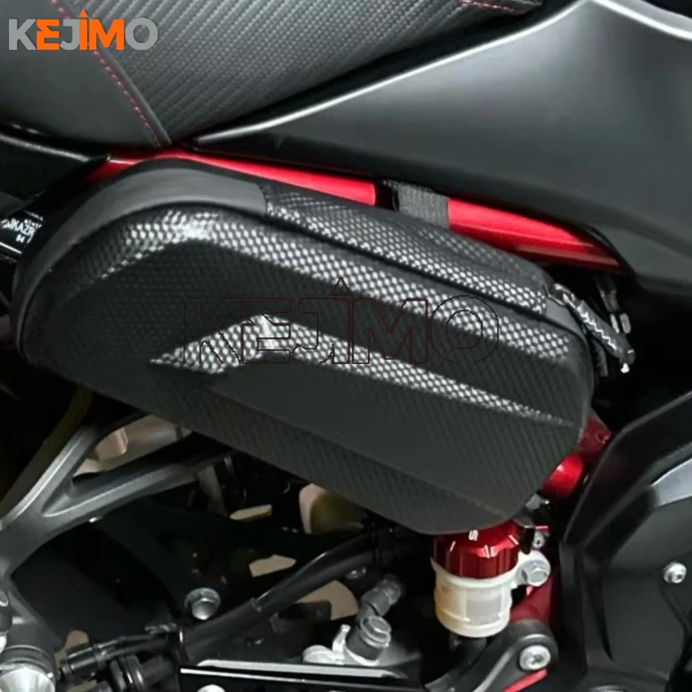 Motorcycle Hard Shell Package Storage Toolkit For Zontes G1-125 ZT125-U ZT125-U1 ZT125-Z2 150U 155-U 155-U1 ZT 310R 310X ZT310R
Motorcycle Hard Shell Package Storage Toolkit For Zontes G1-125 ZT125-U ZT125-U1 ZT125-Z2 150U 155-U 155-U1 ZT 310R 310X ZT310R