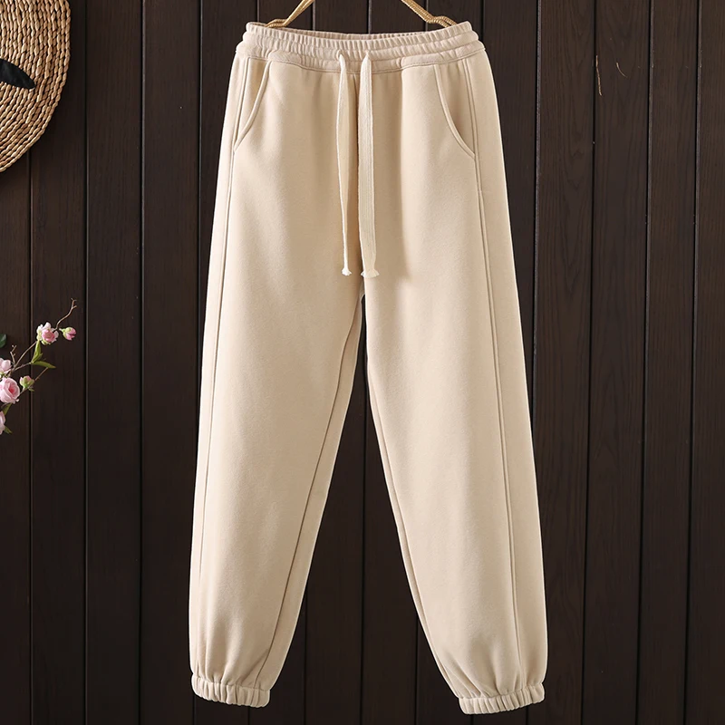 2023 New Arrival Autumn Winter Women Warm Thickening Cotton Ankle-length Pants Casual Loose Elastic Waist Harem Pants V783
2023 New Arrival Autumn Winter Women Warm Thickening Cotton Ankle-length Pants Casual Loose Elastic Waist Harem Pants V783