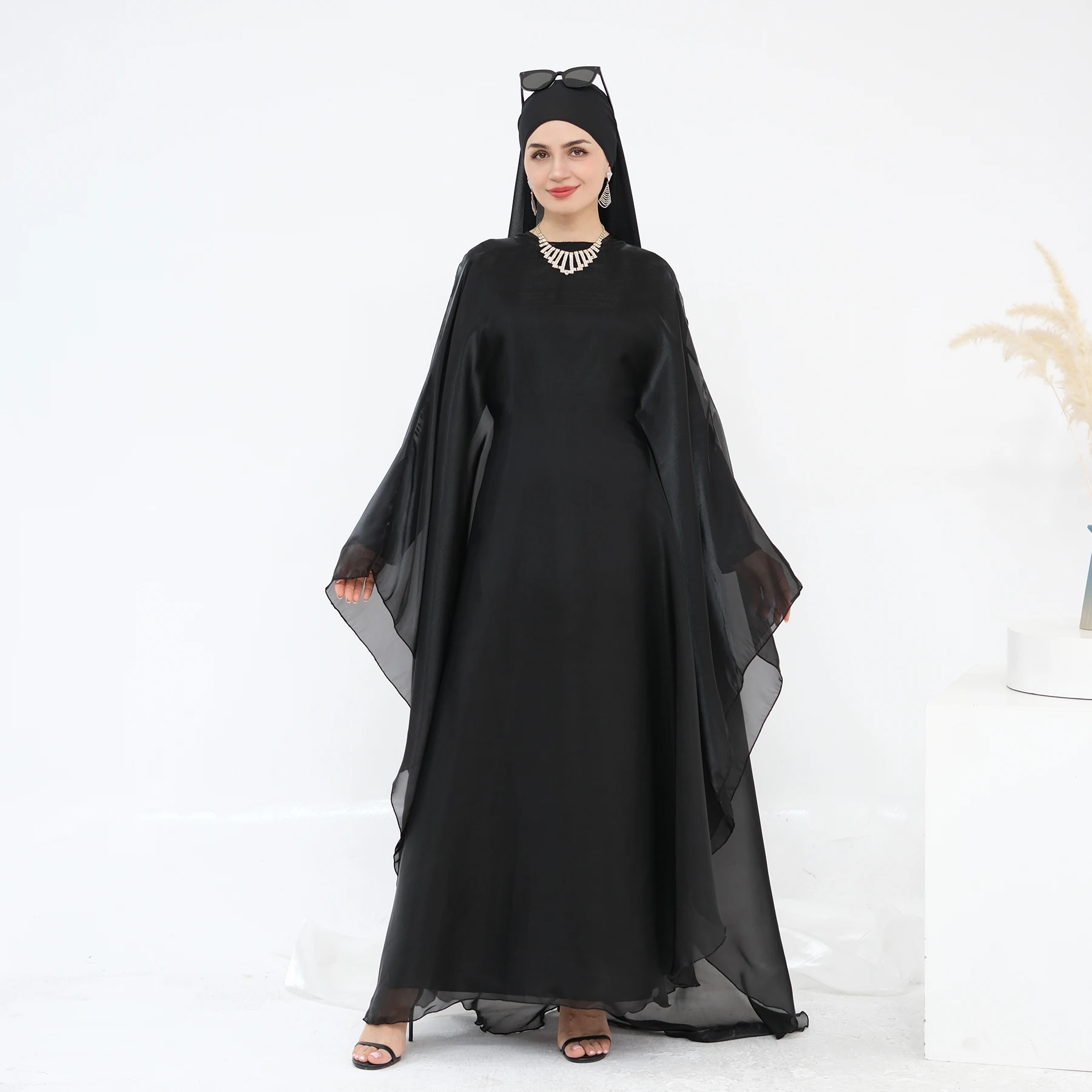 2 Piece Muslim Sets Modest Eid Abaya Dubai Islamic Robe for Cape Women's Dresses Islam Jalabiya Kebaya Caftan Turkey Kaftan Gown
2 Piece Muslim Sets Modest Eid Abaya Dubai Islamic Robe for Cape Women's Dresses Islam Jalabiya Kebaya Caftan Turkey Kaftan Gown