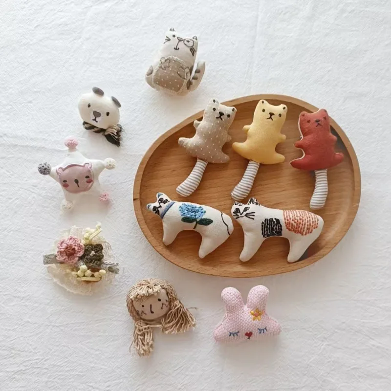 Fabric Cute Cat Rabbit Animal Creative Brooch for Women Niche Versatile Decorative Pin Small Accessory Lightweight Breathable
Fabric Cute Cat Rabbit Animal Creative Brooch for Women Niche Versatile Decorative Pin Small Accessory Lightweight Breathable