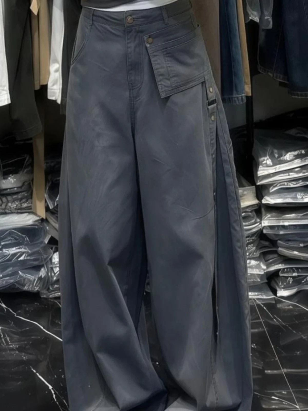 American Retro Cleanfit Design Casual Pants Women's Loose Simple Knife ape Workwear Trousers Asymmetrical l Waist
American Retro Cleanfit Design Casual Pants Women's Loose Simple Knife ape Workwear Trousers Asymmetrical l Waist