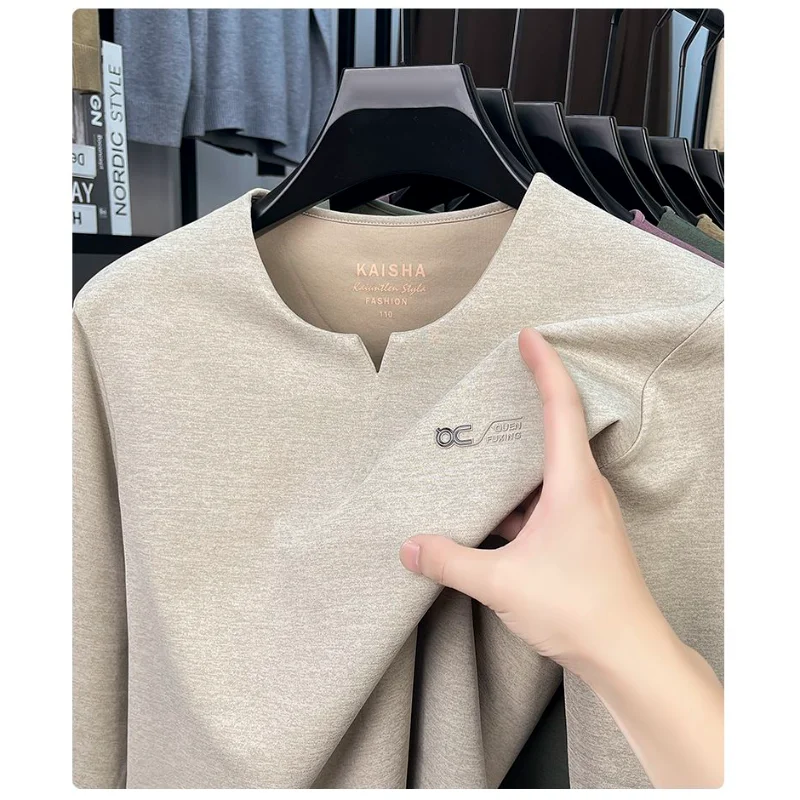 New Long-sleeved T-shirt for Young Middle-aged Trendy Men's Clothing Quick-drying Casual and Fashionable
New Long-sleeved T-shirt for Young Middle-aged Trendy Men's Clothing Quick-drying Casual and Fashionable