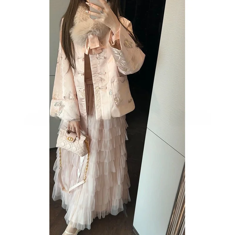 Новая китайская мягкая пуховая куртка Mimius с вышивкой, пушистая, с эффектом звездного сияния, удобная, короткая, зимняя верхняя одежда
Новая китайская мягкая пуховая куртка Mimius с вышивкой, пушистая, с эффектом звездного сияния, удобная, короткая, зимняя верхняя одежда