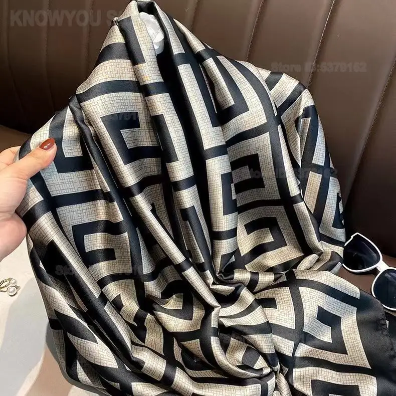 Luxury Women Mulberry Silk Scarf Printed Extra Long Shawl Summer Sunscreen Outer Wrap Elegant Beach Stole High Grade Silk Cape
Luxury Women Mulberry Silk Scarf Printed Extra Long Shawl Summer Sunscreen Outer Wrap Elegant Beach Stole High Grade Silk Cape