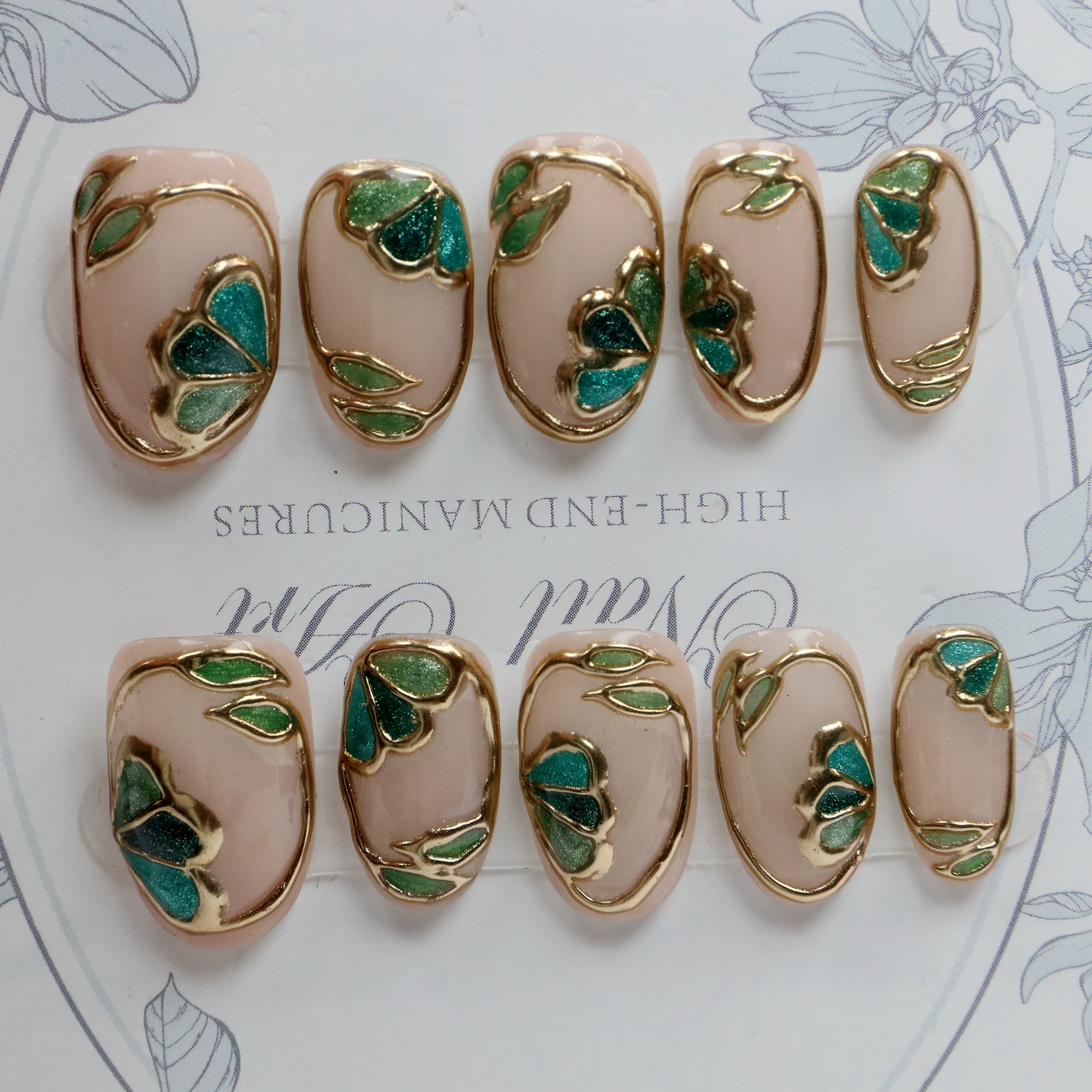 10Pcs Regal Stained Colorful Green Fake Luxury Stained Glass Floral Press On Nails Elegant Gold & Emerald Stained Green Nail Art
10Pcs Regal Stained Colorful Green Fake Luxury Stained Glass Floral Press On Nails Elegant Gold & Emerald Stained Green Nail Art