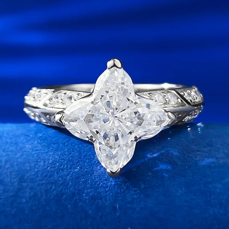 New Four Cornered Irregular High Carbon Diamond Ring for Women's 925 Silver Hand Jewelry Cross border Europe and America
New Four Cornered Irregular High Carbon Diamond Ring for Women's 925 Silver Hand Jewelry Cross border Europe and America