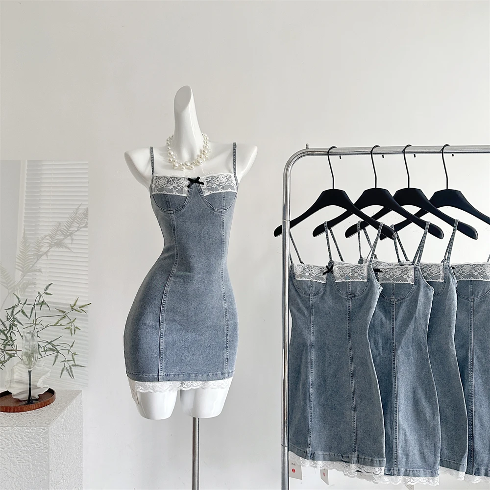 Summer Women Lace Spaghetti Strap Korean Gyaru Dress Mini Denim Frock Evening Party Gyaru Sleeveless 2000s Graduation One-Piece
Summer Women Lace Spaghetti Strap Korean Gyaru Dress Mini Denim Frock Evening Party Gyaru Sleeveless 2000s Graduation One-Piece