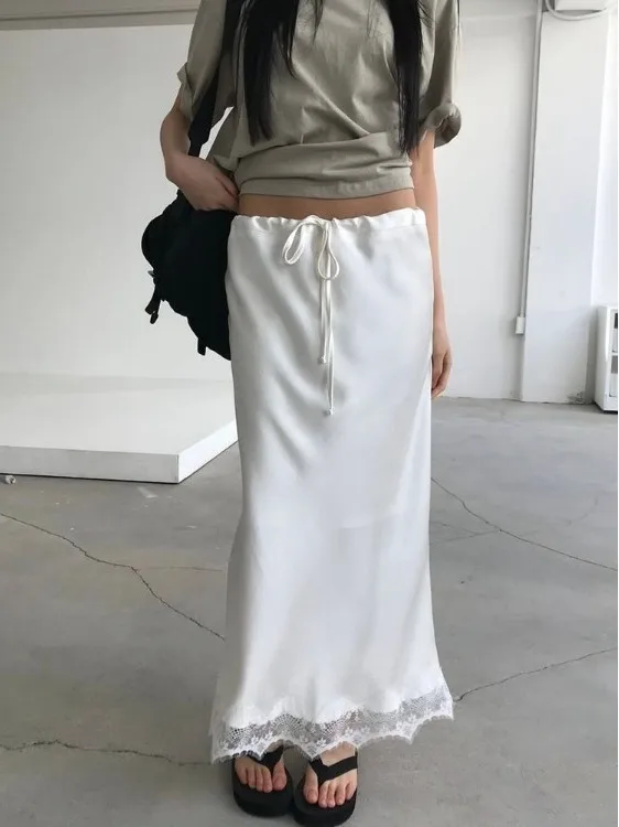 Dongda Gate Fashion Comfortable New Arrival Trendy Women's Straight Lace Patchwork Silk Half Skirt High Waist A-Line Skirt
Dongda Gate Fashion Comfortable New Arrival Trendy Women's Straight Lace Patchwork Silk Half Skirt High Waist A-Line Skirt