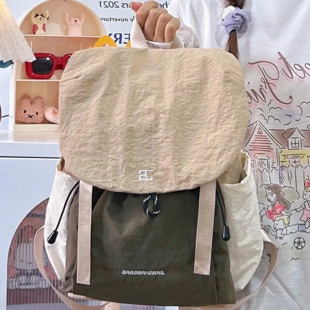 Fashionable Waterproof Women Backpack Lightweight Large Capacity Student Schoolbag Leisure College Laptop Book Bag Teenagers 
Fashionable Waterproof Women Backpack Lightweight Large Capacity Student Schoolbag Leisure College Laptop Book Bag Teenagers