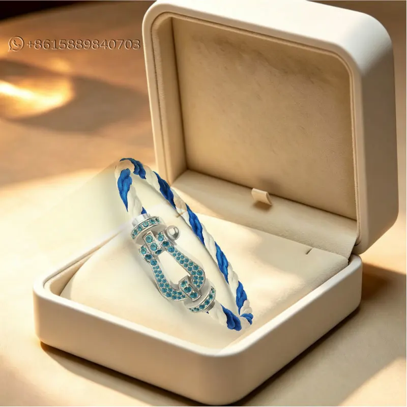 2026 model high-quality classic large-sized colored diamond style charm bracelet, suitable for daily wear
2026 model high-quality classic large-sized colored diamond style charm bracelet, suitable for daily wear