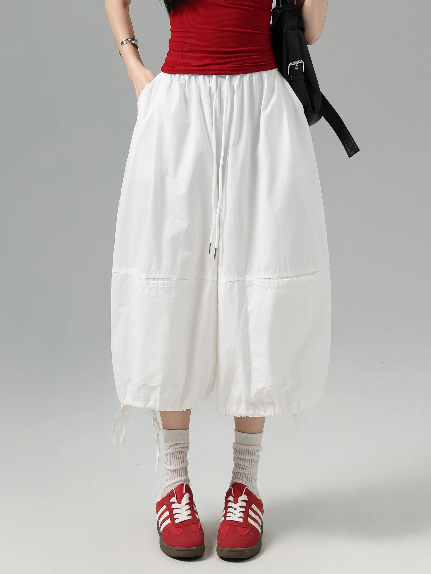 White Flower Bud Lantern Pants Women's Summer Small Size Elastic High Waist Slimming Versatile Workwear Trousers Cuffed Seven...
White Flower Bud Lantern Pants Women's Summer Small Size Elastic High Waist Slimming Versatile Workwear Trousers Cuffed Seven...