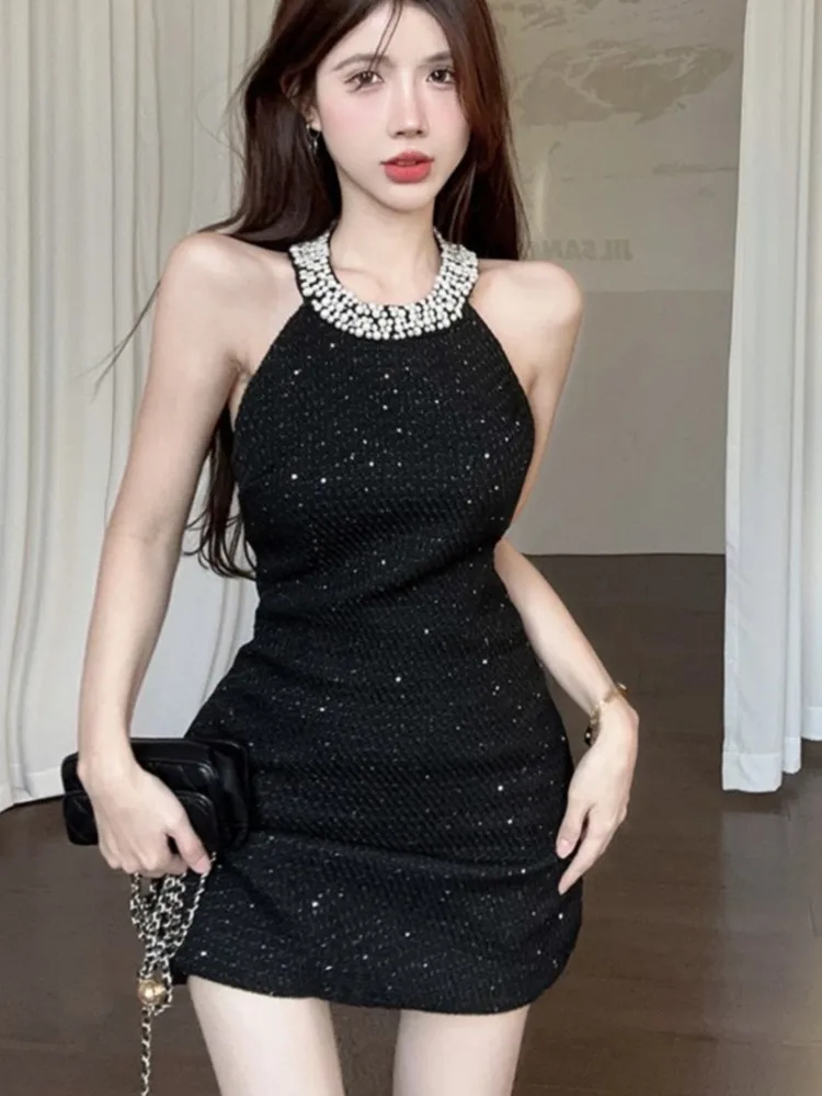 Sexy Halter Mini Dress Women Sleeveless Rhinestone Patchwork Shiny Slim Fashion Backless Evening Party Dresses Club Prom Vestido
Sexy Halter Mini Dress Women Sleeveless Rhinestone Patchwork Shiny Slim Fashion Backless Evening Party Dresses Club Prom Vestido