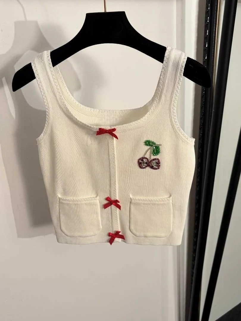 Sweet Cherry Embroidered Knitted Vest Women's Knot Slimming Versatile Strap Top Commute Style round Neck Short Leng...
Sweet Cherry Embroidered Knitted Vest Women's Knot Slimming Versatile Strap Top Commute Style round Neck Short Leng...