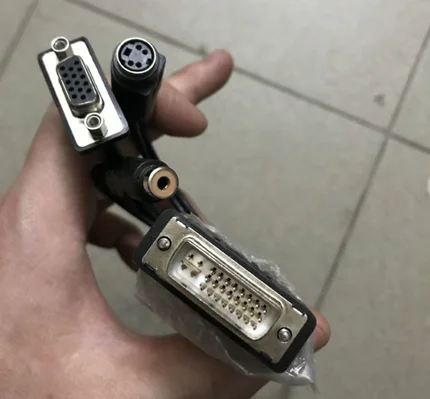 Б/у DVI-I DVI к VGA + S терминал + AV для специального кабеля-адаптера сигнала видеоконцевой точки Huawei
Б/у DVI-I DVI к VGA + S терминал + AV для специального кабеля-адаптера сигнала видеоконцевой точки Huawei