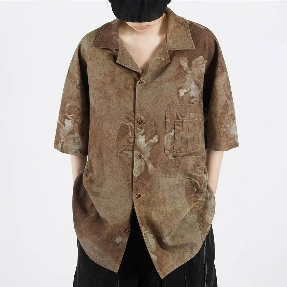 Новая летняя мужская рубашка с короткими рукавами и цветочным принтом в американском стиле ретро, модные тенденции, уличные повседневные свободные дышащие нишевые мужские топы
Новая летняя мужская рубашка с короткими рукавами и цветочным принтом в американском стиле ретро, модные тенденции, уличные повседневные свободные дышащие нишевые мужские топы