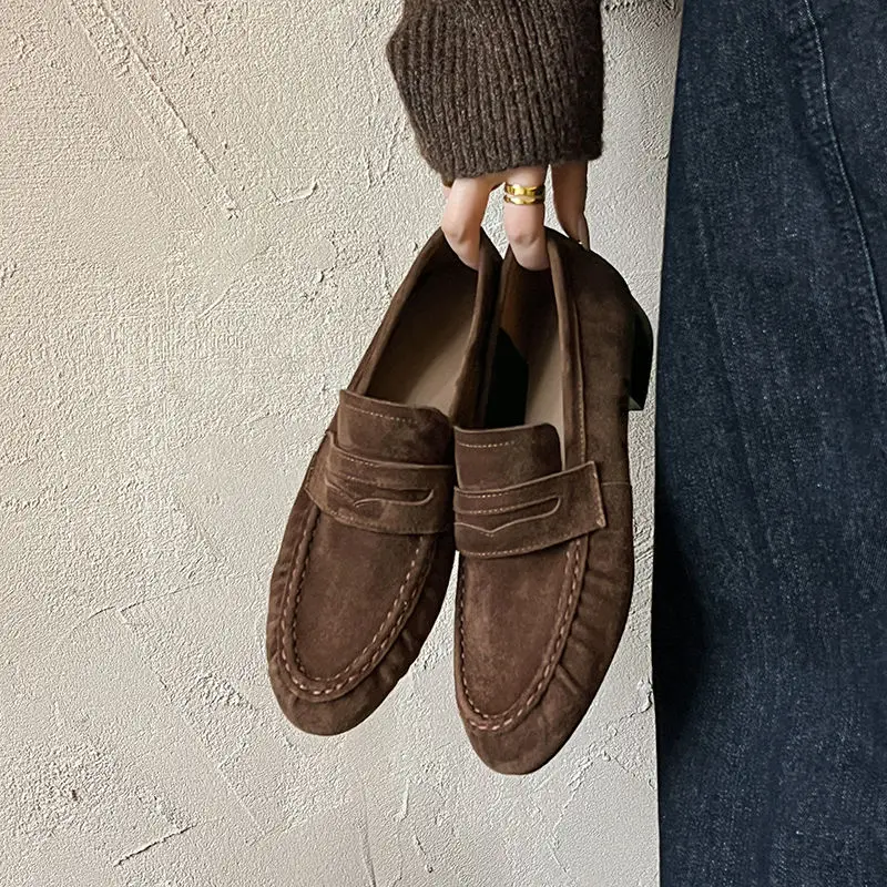 2026 Spring Classic Real Leather Women Pleated Loafers Low Thick Heel Slip on Leisure Shoes Women Autumn British Style Loafers
2026 Spring Classic Real Leather Women Pleated Loafers Low Thick Heel Slip on Leisure Shoes Women Autumn British Style Loafers