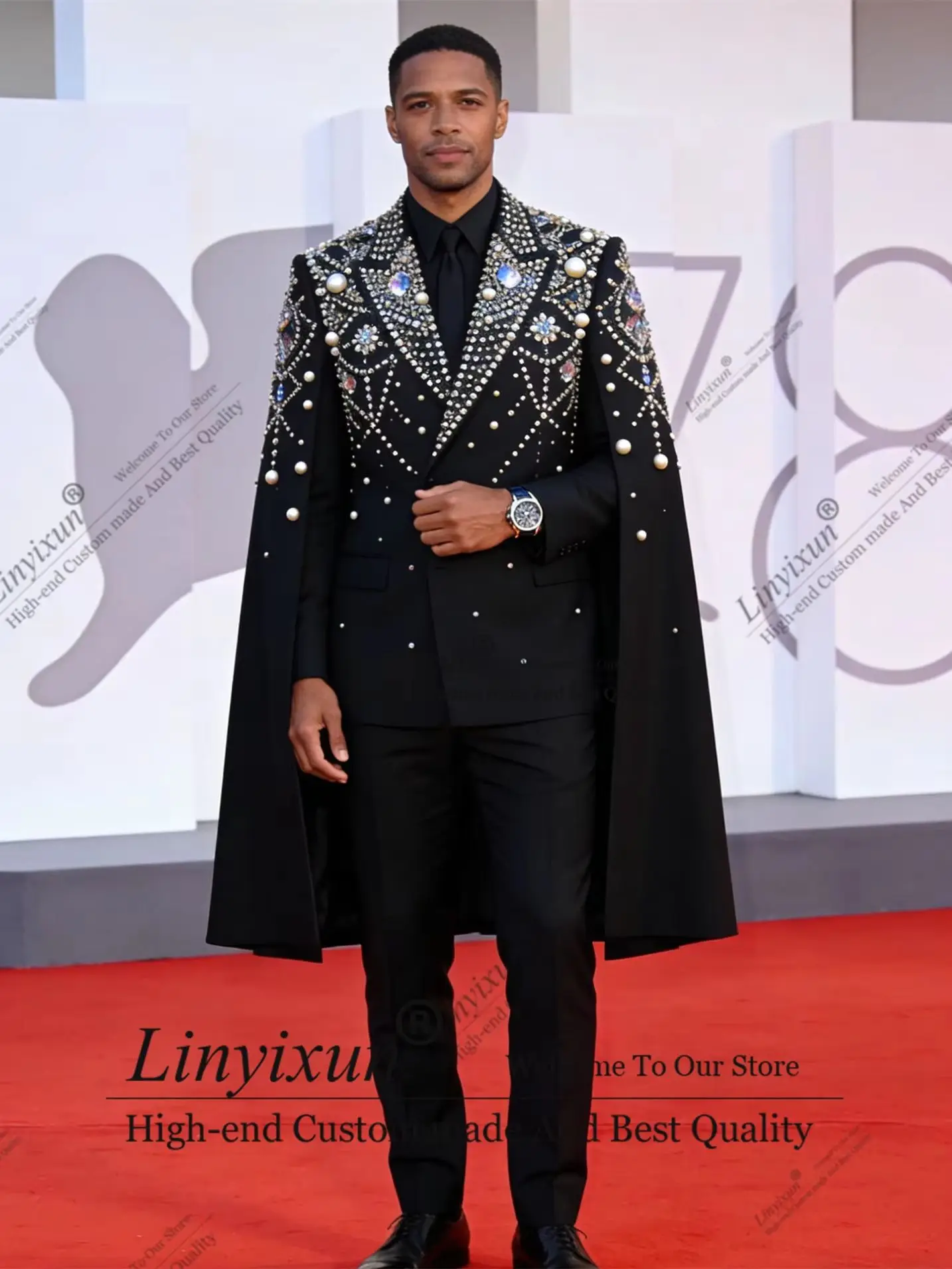 Shiny Rhinestone Diamond Wedding Suits For Men 2 Pieces Groom Male Blazers Customized Slim Party Tuxedos 남성의류 명품Designable cloak
Shiny Rhinestone Diamond Wedding Suits For Men 2 Pieces Groom Male Blazers Customized Slim Party Tuxedos 남성의류 명품Designable cloak