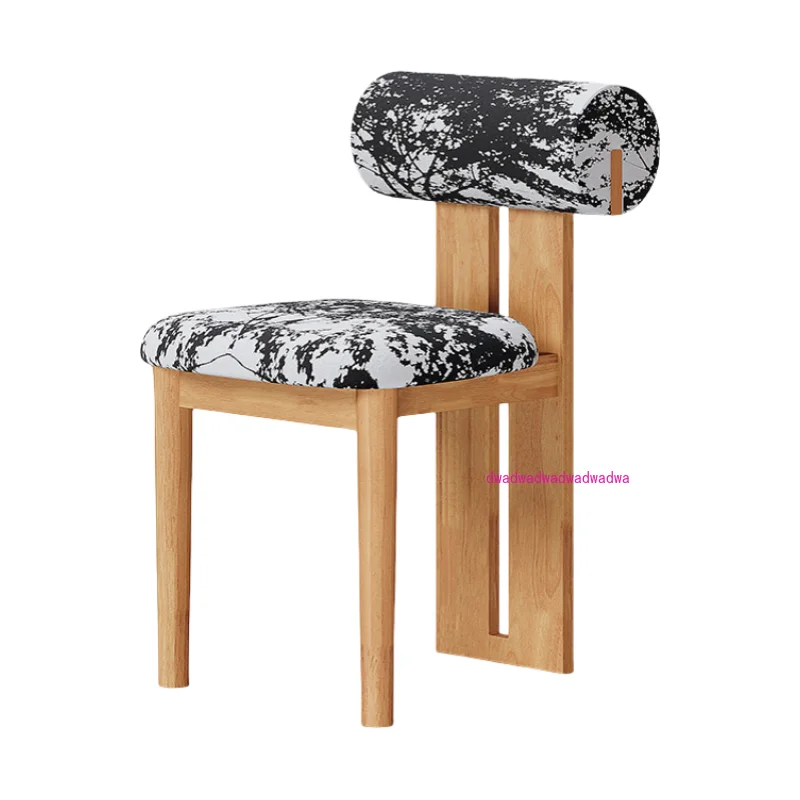Modern Nordic style, suitable for restaurants, coffee shops, hotels, solid wood dining chairs
Modern Nordic style, suitable for restaurants, coffee shops, hotels, solid wood dining chairs