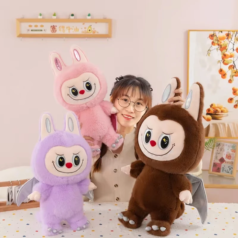 Labubu 30 см пушистая плюшевая игрушка милая кавайная кукла с животными мягкая обнимающая подушка для сна домашний декор аниме коллекционный подарок для фанатов
Labubu 30 см пушистая плюшевая игрушка милая кавайная кукла с животными мягкая обнимающая подушка для сна домашний декор аниме коллекционный подарок для фанатов