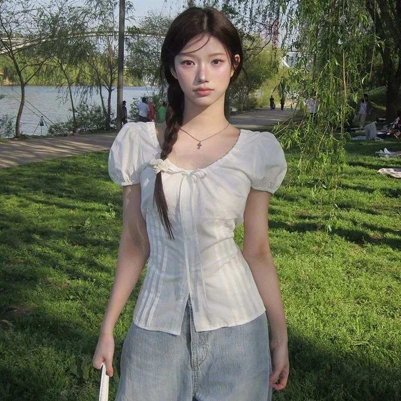 Deeptown Korean Style Sweet White T-shirts Women Bow Shoujo Fashion Puff Sleeve Tees Elegant Coquette Slim Short Sleeve T-Shirts
Deeptown Korean Style Sweet White T-shirts Women Bow Shoujo Fashion Puff Sleeve Tees Elegant Coquette Slim Short Sleeve T-Shirts