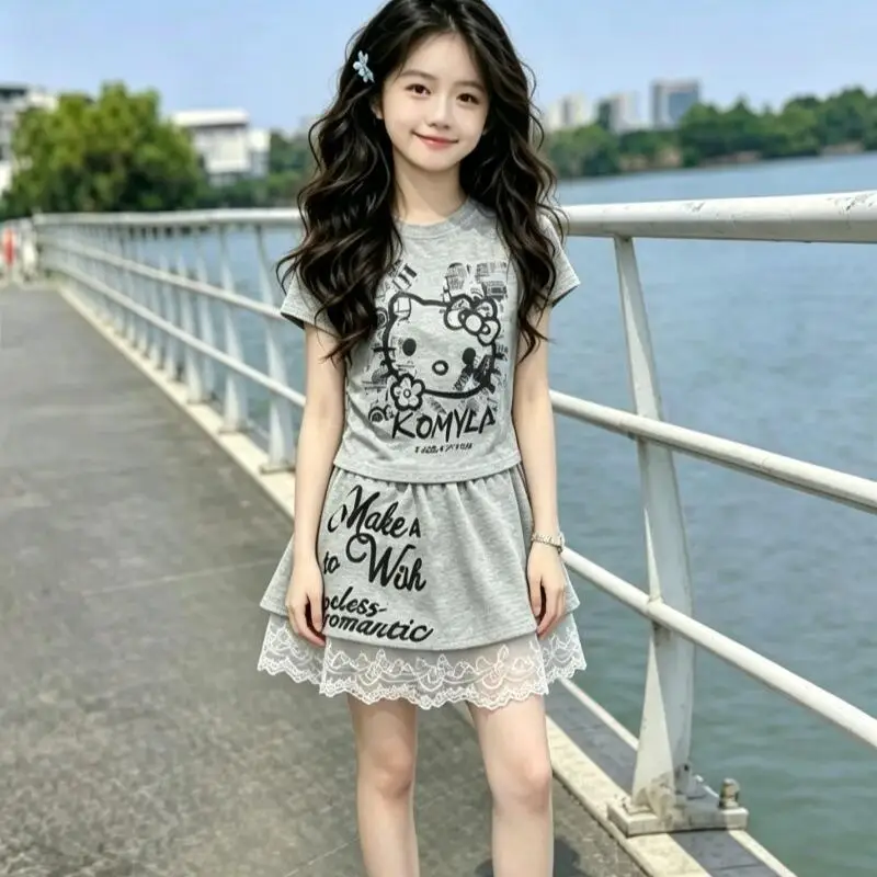 2026 summer new Children's Lace T-Shirt skirt Suit Girls Summer New Short-Sleeved dress Fashion soft 2pcs Set comfort clothing
2026 summer new Children's Lace T-Shirt skirt Suit Girls Summer New Short-Sleeved dress Fashion soft 2pcs Set comfort clothing