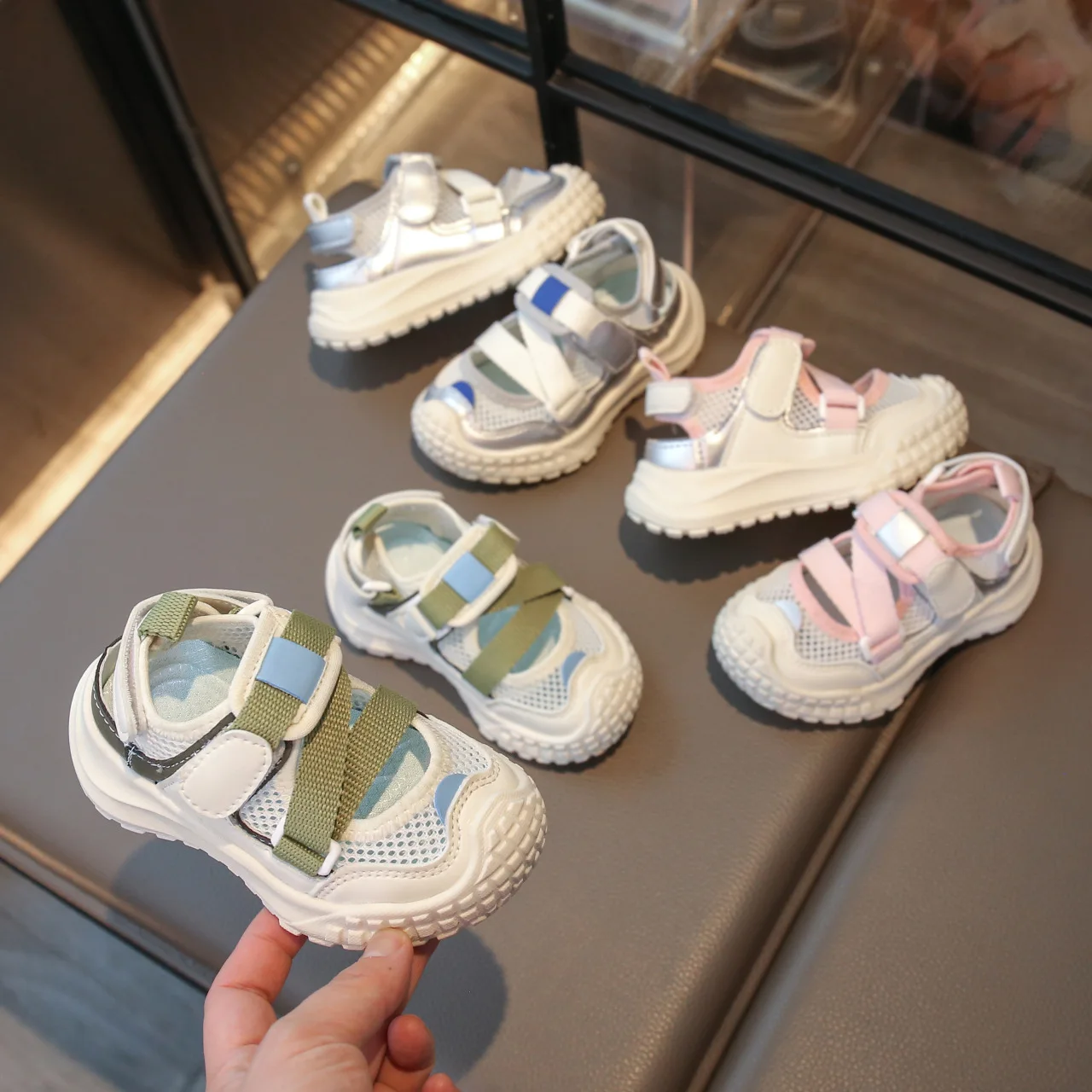 Casual Fashion Light Basketball tenis Toddler Breathable Running Shoes Kid Sneaker Boy Summer Breathable Sport Shoes
Casual Fashion Light Basketball tenis Toddler Breathable Running Shoes Kid Sneaker Boy Summer Breathable Sport Shoes