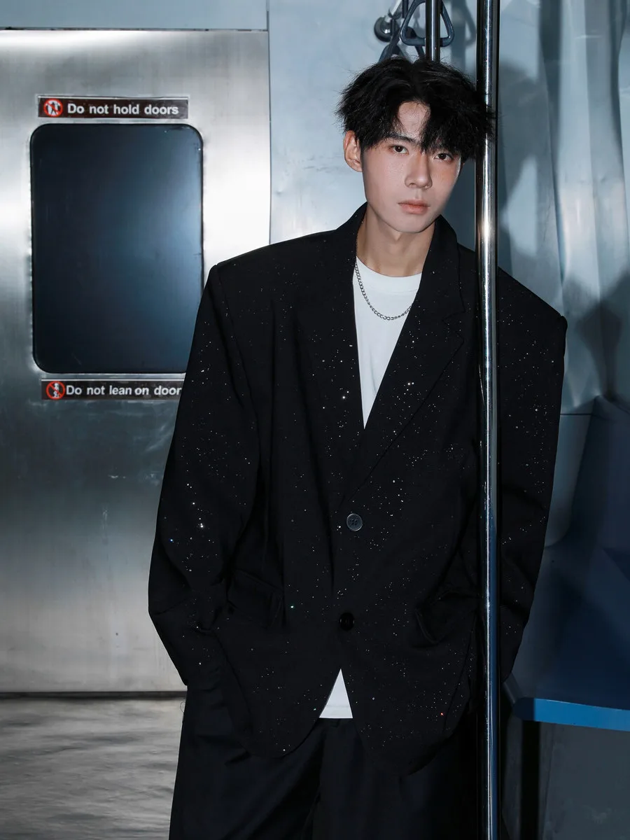 Мужской пиджак Tianxing с подплечниками, весенний, класса люкс, повседневный, модный, свободного кроя, с длинными рукавами
Мужской пиджак Tianxing с подплечниками, весенний, класса люкс, повседневный, модный, свободного кроя, с длинными рукавами