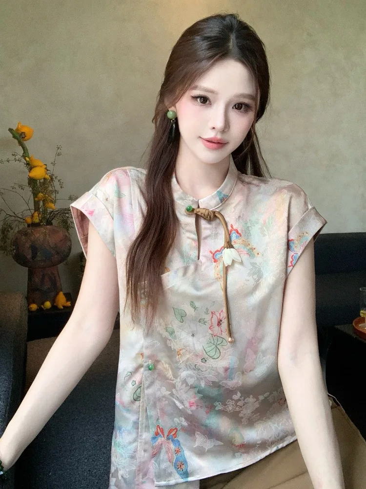 Retro Lotus Pond Moonlight Print Design Summer New Stand Collar Shirt Women Casual National Style New Chinese Top Women's Clo...
Retro Lotus Pond Moonlight Print Design Summer New Stand Collar Shirt Women Casual National Style New Chinese Top Women's Clo...