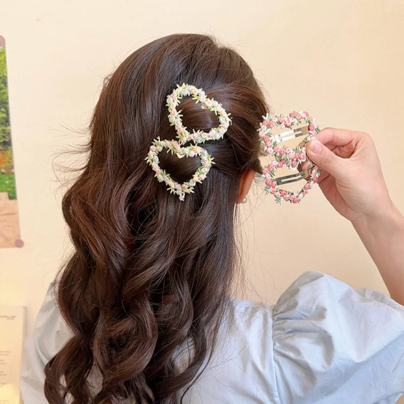 Fashion Hair Accessories Hair Clips Set High-Quality HairOrnaments Headwear for Daily/Party Use Heart/star/triangle Design
Fashion Hair Accessories Hair Clips Set High-Quality HairOrnaments Headwear for Daily/Party Use Heart/star/triangle Design