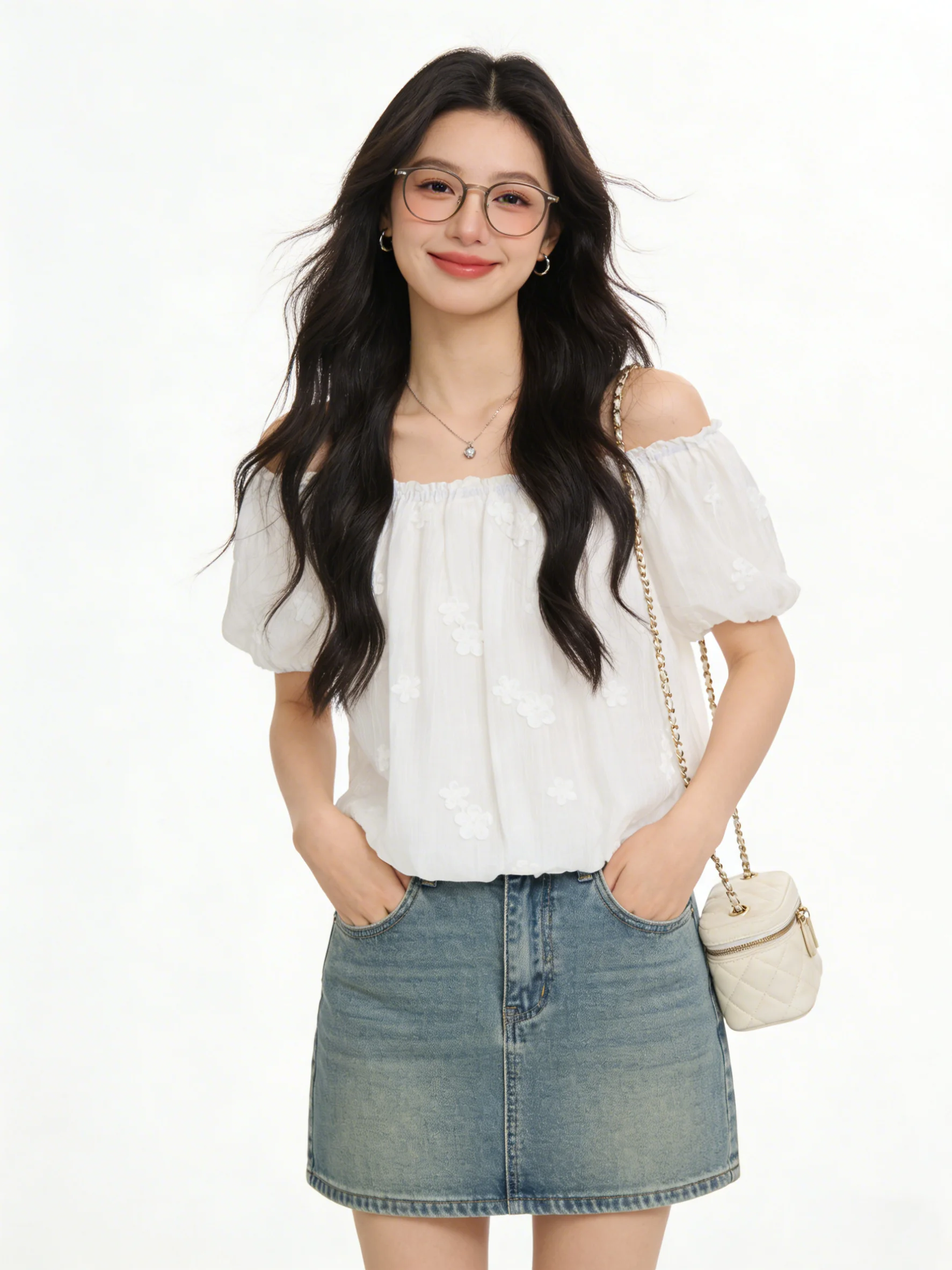 Sweet Style Embroidered Bubble Sleeve Shirt Casual Loose Fit Floral Trim Collar Overhead Spring Summer Fashionable Blouse
Sweet Style Embroidered Bubble Sleeve Shirt Casual Loose Fit Floral Trim Collar Overhead Spring Summer Fashionable Blouse