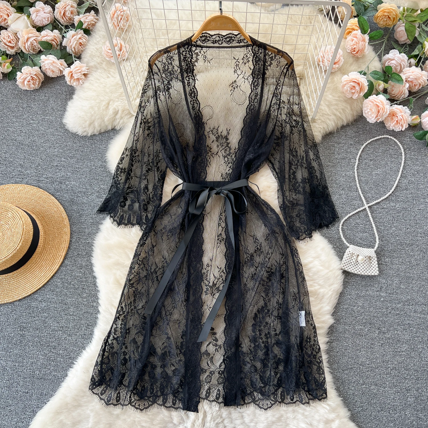 Sexy Deep V-neck Dhawl Beach Wear New Fashion Women's Thin Mesh Lace Pajamas Summer Black Slim Long Cardigan Jackets
Sexy Deep V-neck Dhawl Beach Wear New Fashion Women's Thin Mesh Lace Pajamas Summer Black Slim Long Cardigan Jackets
