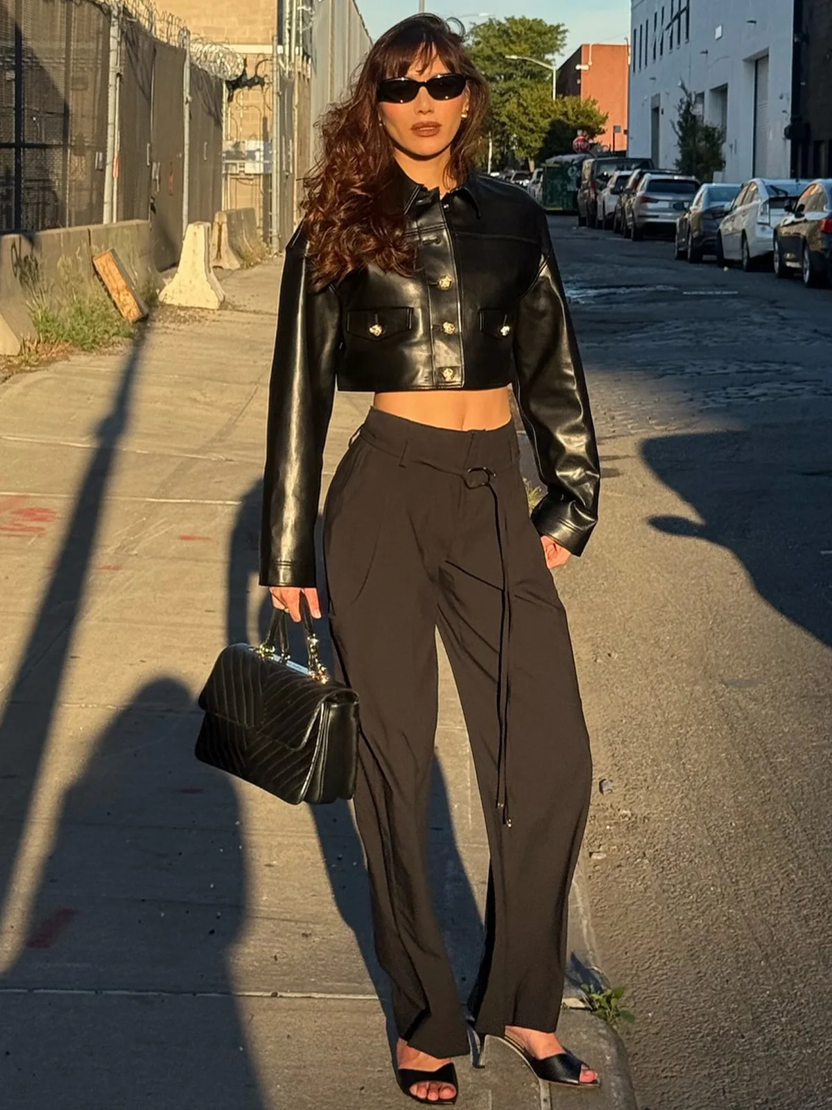 Black Short Cropped Leather Shirt Jacket Women's Fashion Lapel Button Up Top with Gold Buttons Sexy Streetwear Outerwear
Black Short Cropped Leather Shirt Jacket Women's Fashion Lapel Button Up Top with Gold Buttons Sexy Streetwear Outerwear