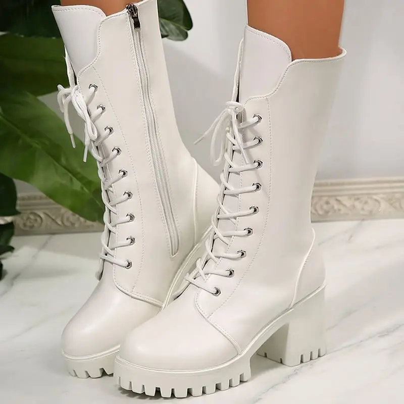British Ladies' Knee Boots Winter Solid Color Party Dress Round Head Covered High-heeled Zipper Design Thick-soled Jockey Boots
British Ladies' Knee Boots Winter Solid Color Party Dress Round Head Covered High-heeled Zipper Design Thick-soled Jockey Boots