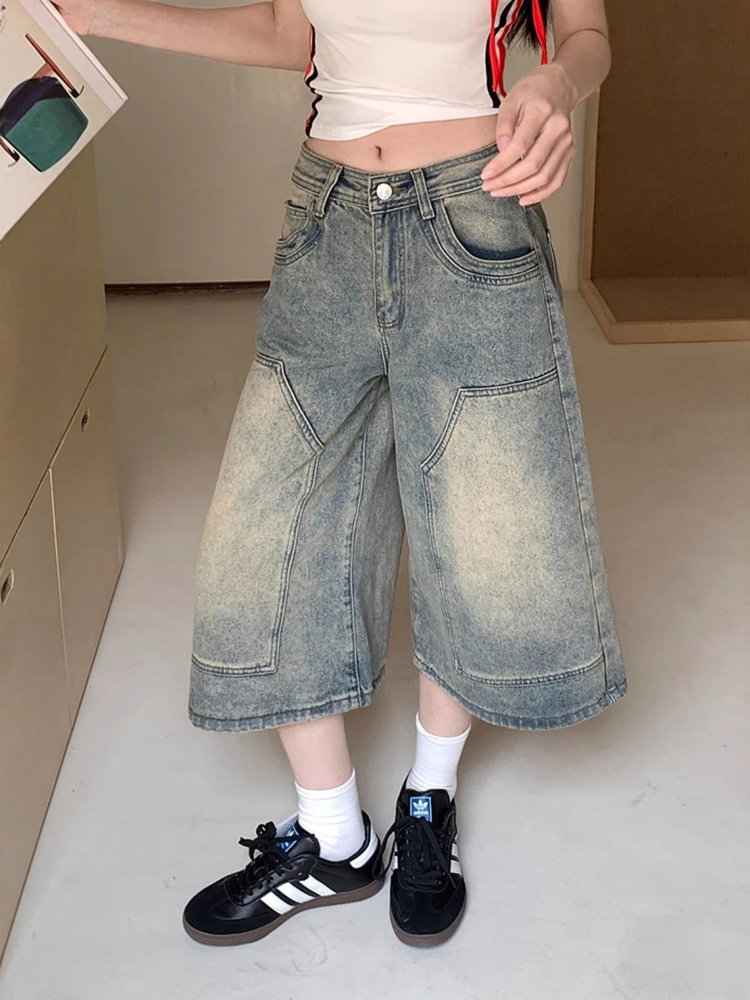 High Waist Wide Leg Seven Inch Denim Shorts Women's Summer New plus Size Loose Slimming Straight Cut mid Length Pants
High Waist Wide Leg Seven Inch Denim Shorts Women's Summer New plus Size Loose Slimming Straight Cut mid Length Pants