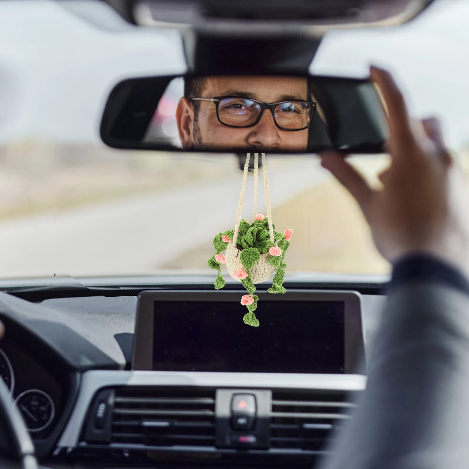 H Woven Wool Simulated Potted Plants Hanging Basket Car Decor Crochet Plant Rearview Mirror nament Interior Accessories Balcony
H Woven Wool Simulated Potted Plants Hanging Basket Car Decor Crochet Plant Rearview Mirror nament Interior Accessories Balcony